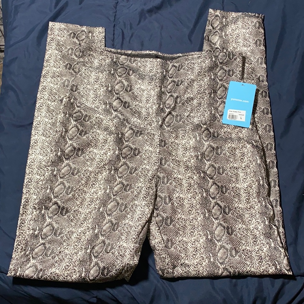 Yummie faux leather snake leggings